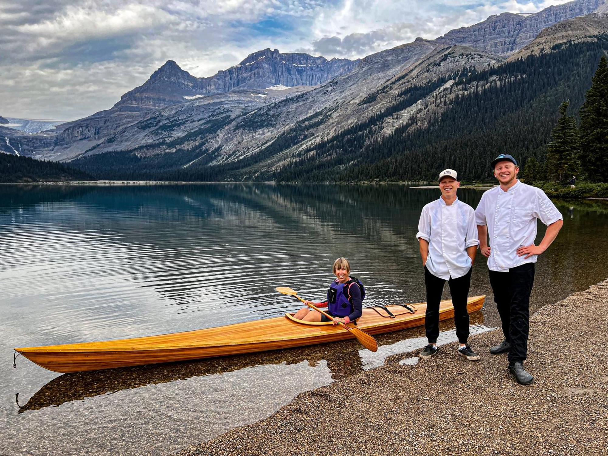 The Lodge At Bow Lake Lake Louise Exteriör bild