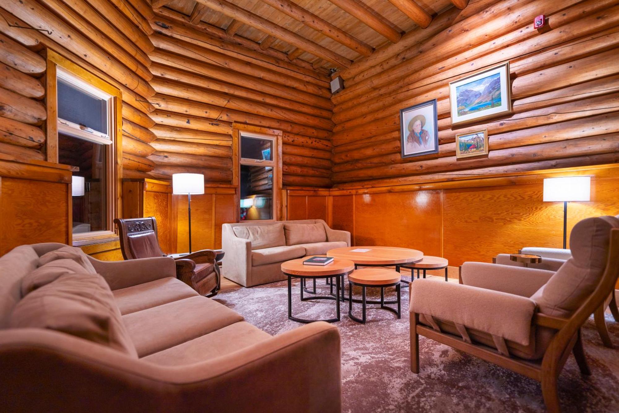 The Lodge At Bow Lake Lake Louise Exteriör bild