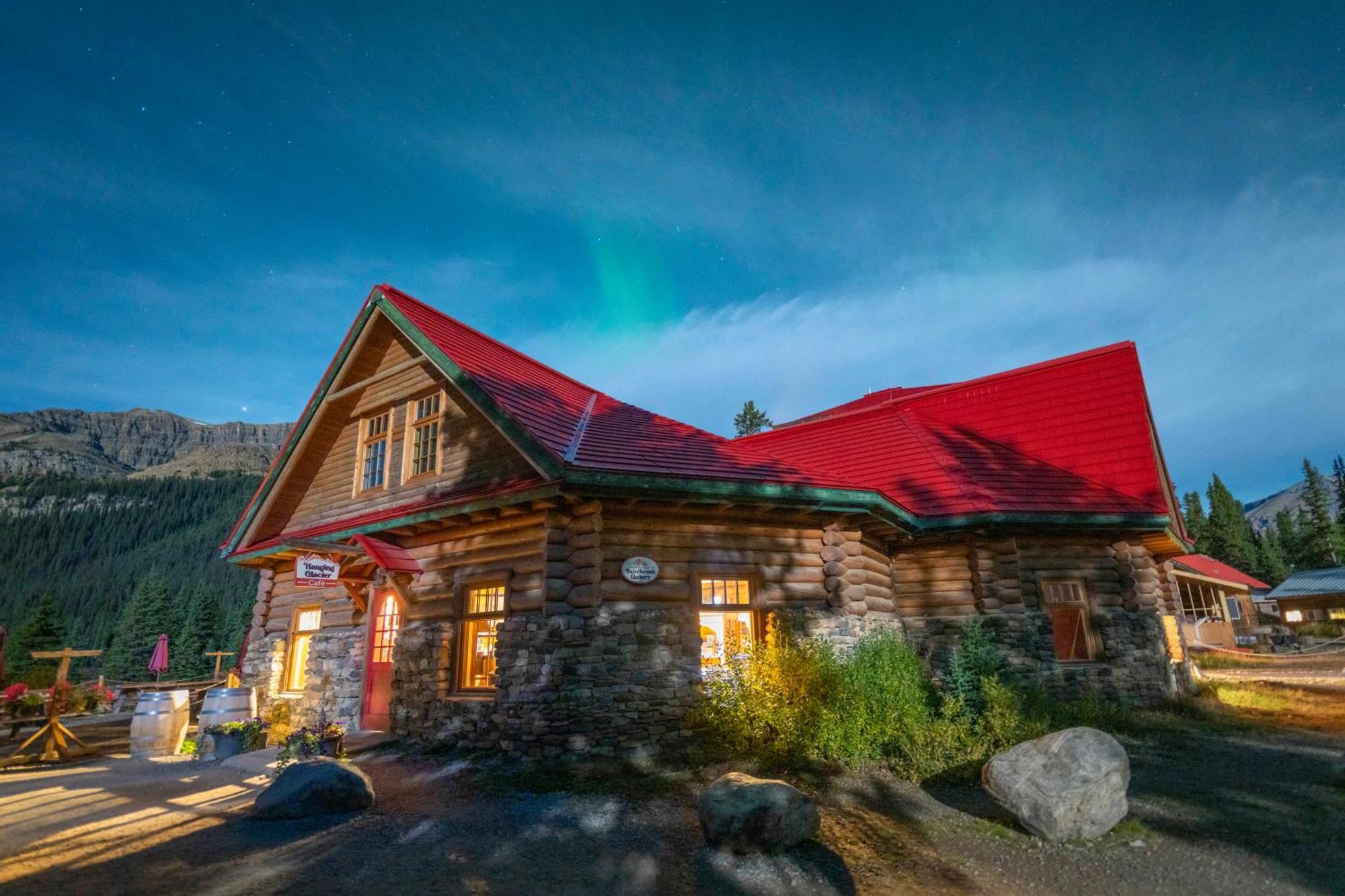 The Lodge At Bow Lake Lake Louise Exteriör bild
